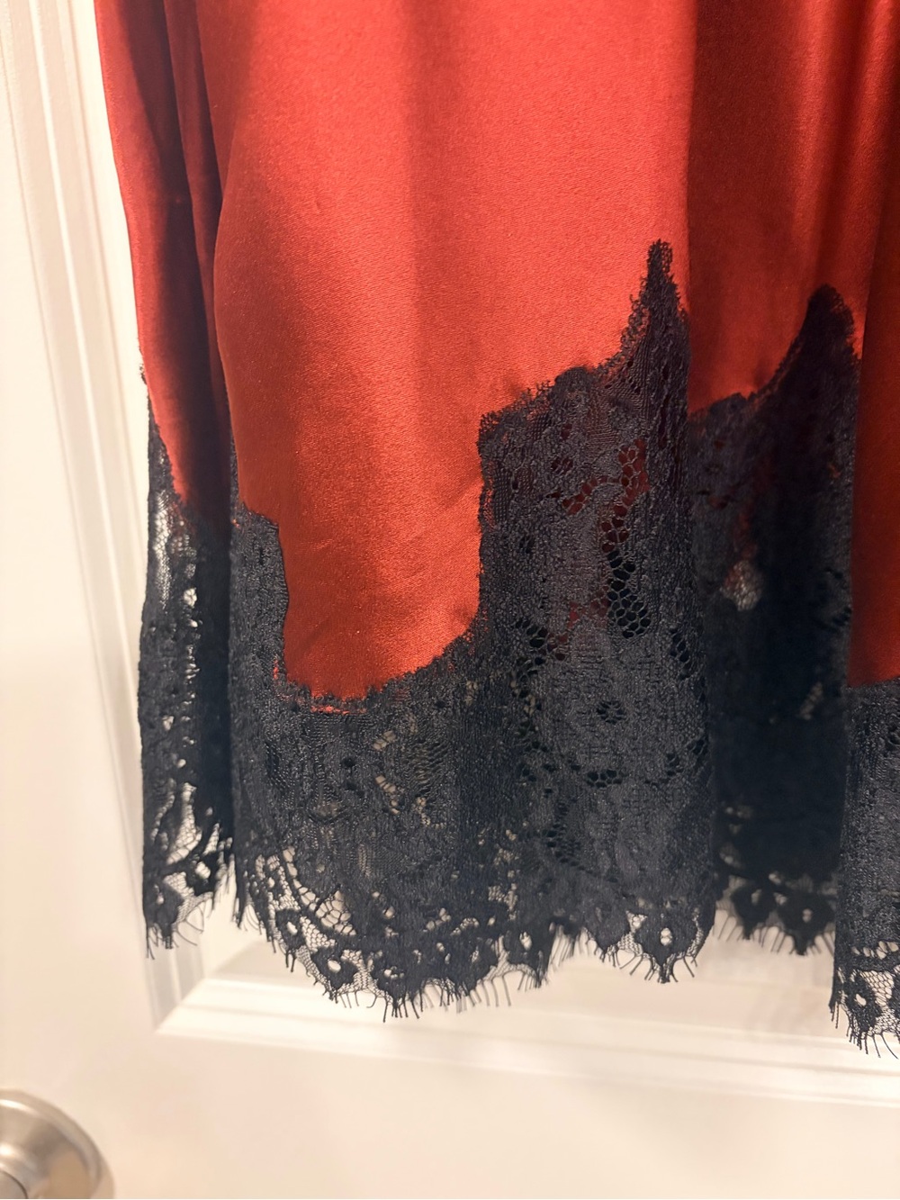 Reformation Carolina Silk Skirt - Burgundy/Black Size L - Picture 3 of 7
